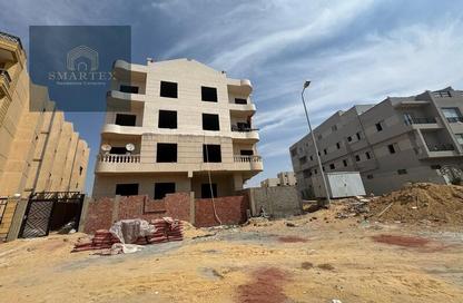 شقة - 2 غرف نوم - 2 حمامات للبيع في المجاورة التاسعة - الحي الثالث شرق - مدينة الشروق - القاهرة