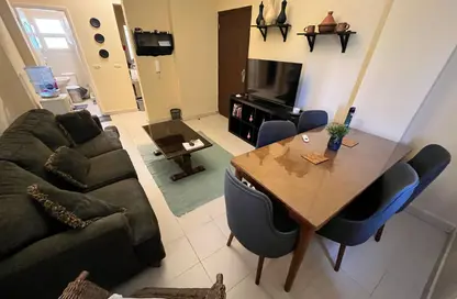 Apartment - 2 Bedrooms - 1 Bathroom for sale in Al Mostakbal - 12th District - Sheikh Zayed City - Giza