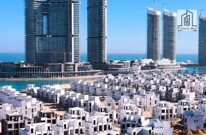 Apartment - 3 Bedrooms - 2 Bathrooms for sale in North Edge Towers - New Alamein City - Al Alamein - North Coast