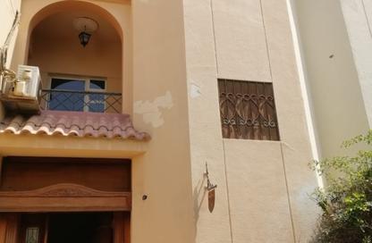فيلا - 5 غرف نوم - 4 حمامات للايجار في شارع طه حسين - الرحاب المرحلة الأولى - الرحاب - مدينة القاهرة الجديدة - القاهرة