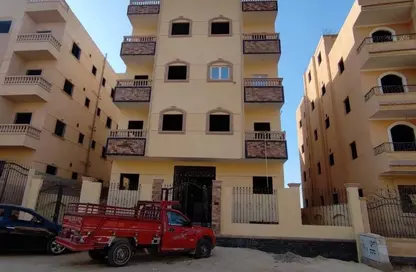 Apartment - 3 Bedrooms - 2 Bathrooms for sale in El Motamayez District - Badr City - Cairo