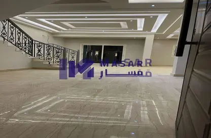 فيلا - 6 غرف نوم - 3 حمامات للايجار في الرحاب المرحلة الثانية - الرحاب - مدينة القاهرة الجديدة - القاهرة