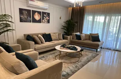 iVilla - 3 Bedrooms - 3 Bathrooms for rent in Mountain View Hyde Park - 5th Settlement Compounds - The 5th Settlement - New Cairo City - Cairo