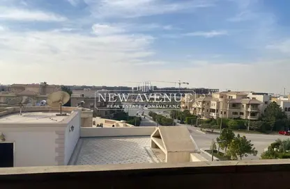 Apartment - 4 Bedrooms - 3 Bathrooms for sale in Al Shouyfat - 5th Settlement Compounds - The 5th Settlement - New Cairo City - Cairo