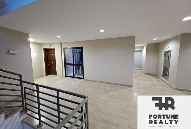 8341624 - Property Image 2