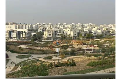 Apartment - 3 Bedrooms - 3 Bathrooms for sale in The Residences - Hyde Park - New Cairo City - Cairo