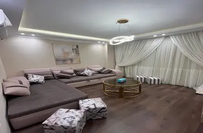 شقة - 3 غرف نوم - 3 حمامات للايجار في طريق وصلة دهشور - الشيخ زايد - الجيزة