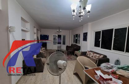 Apartment - 3 Bedrooms - 2 Bathrooms for sale in Mahmoud Ghoneim St. - 6th Zone - Nasr City - Cairo