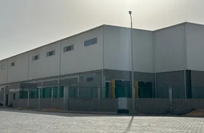 Warehouse - Studio - 2 Bathrooms for rent in Al Sadat City - Madinat Al Menofeya - Al Menofeya