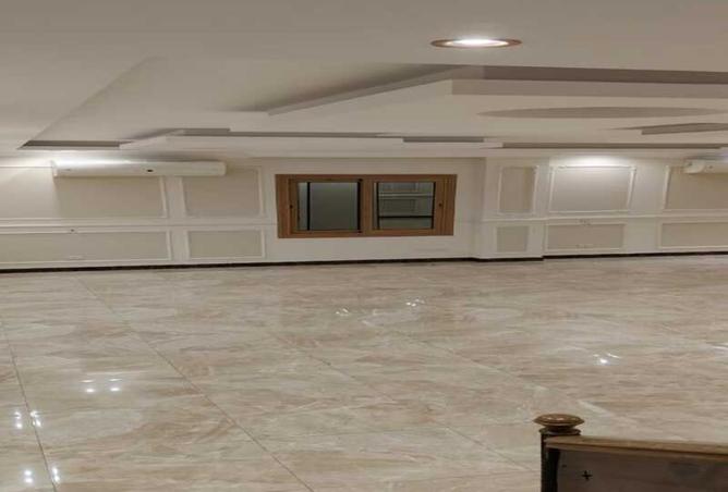 8084129 - Property Image 2