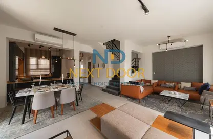 Apartment - 2 Bedrooms - 2 Bathrooms for sale in Al Burouj Compound - El Shorouk Compounds - Shorouk City - Cairo