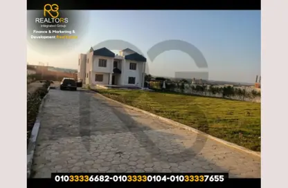 فيلا - 3 غرف نوم - 3 حمامات للبيع في الريف الاووبي - طريق مصر اسكندرية الصحراوي - مدينة 6 أكتوبر - الجيزة