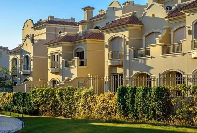 Villa - 5 Bedrooms - 3 Bathrooms for sale in American University Housing District - 5th Settlement Compounds - The 5th Settlement - New Cairo City - Cairo