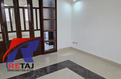 شقة - 3 غرف نوم - 2 حمامات للايجار في شارع افريقيا - امتداد مصطفي النحاس - المنطقة التاسعة - مدينة نصر - القاهرة