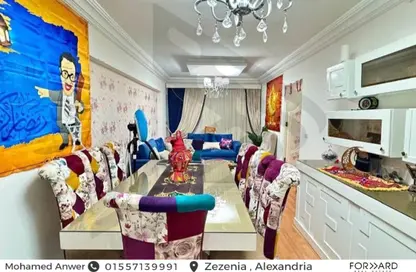 Apartment - 3 Bedrooms - 1 Bathroom for sale in Zezenia - Hay Sharq - Alexandria