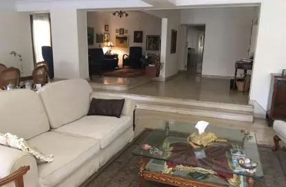 Apartment - 3 Bedrooms - 2 Bathrooms for rent in Al Merghany St. - Ard El Golf - Heliopolis - Masr El Gedida - Cairo