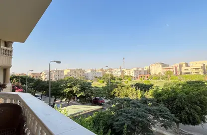 Apartment - 4 Bedrooms - 3 Bathrooms for sale in District 2 - The 5th Settlement - New Cairo City - Cairo