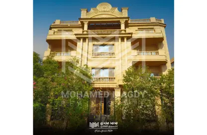 Villa for sale in West Somid Road - West Somid - 6 October City - Giza