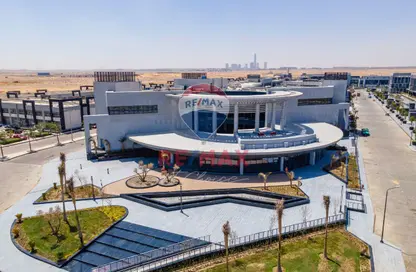 Retail - Studio - 7+ Bathrooms for sale in Madinaty - Cairo