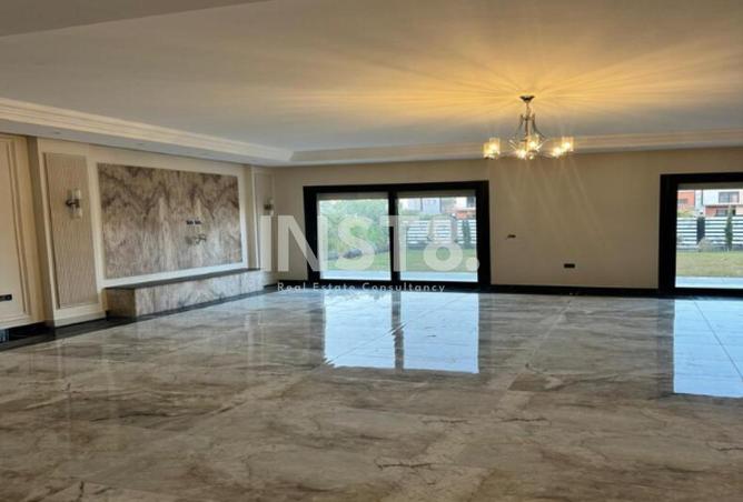 8262212 - Property Image 3