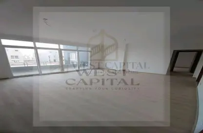 Penthouse - 3 Bedrooms - 1 Bathroom for sale in Kayan - Sheikh Zayed Compounds - Sheikh Zayed City - Giza