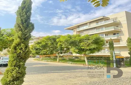 Apartment - 4 Bedrooms - 3 Bathrooms for sale in Mountain View iCity - 5th Settlement Compounds - The 5th Settlement - New Cairo City - Cairo