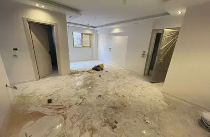Apartment - 3 Bedrooms - 3 Bathrooms for rent in Mosadak St. - Dokki - Giza