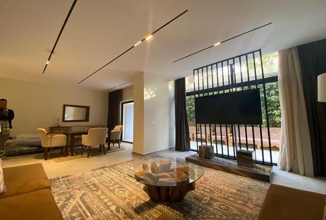 8153301 - Property Image 3
