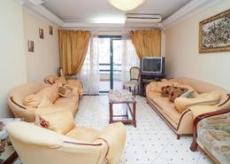 Apartment - 3 bedrooms - 2 bathrooms for للبيع in Al Shorta St. - Al Maamoura - Hay Than El Montazah - Alexandria