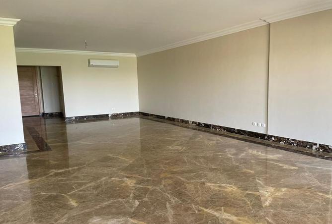 8080378 - Property Image 2