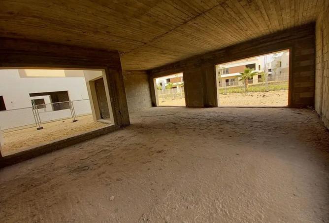 8304277 - Property Image 2