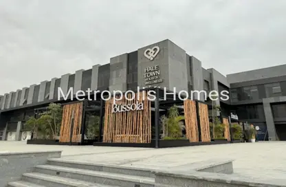 عيادة - استوديو - 1 حمام للبيع في هالتاون - مدينة 6 أكتوبر - الجيزة