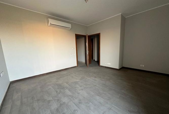 7983617 - Property Image 3