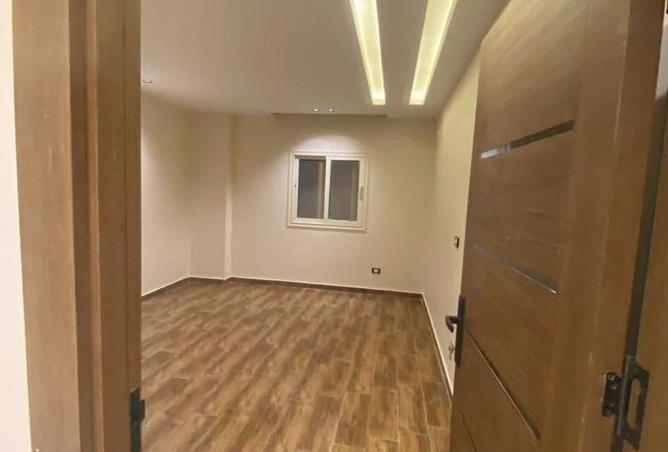 8009958 - Property Image 2