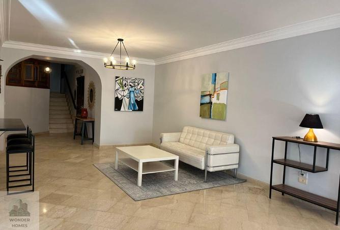 8033190 - Property Image 2
