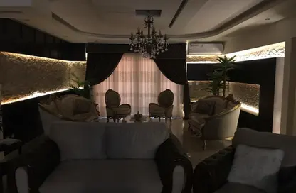 Apartment - 3 Bedrooms - 2 Bathrooms for sale in Sporting - Hay Sharq - Alexandria
