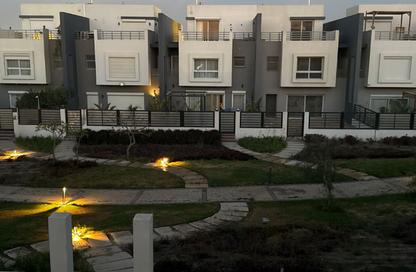 Villa - 5 Bedrooms - 6 Bathrooms for sale in Hyde Park - 5th Settlement Compounds - The 5th Settlement - New Cairo City - Cairo