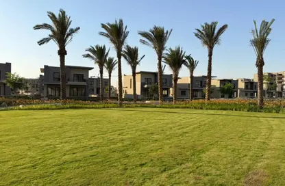 Villa - 5 Bedrooms - 6 Bathrooms for sale in Swan Lake Residence - 5th Settlement Compounds - The 5th Settlement - New Cairo City - Cairo