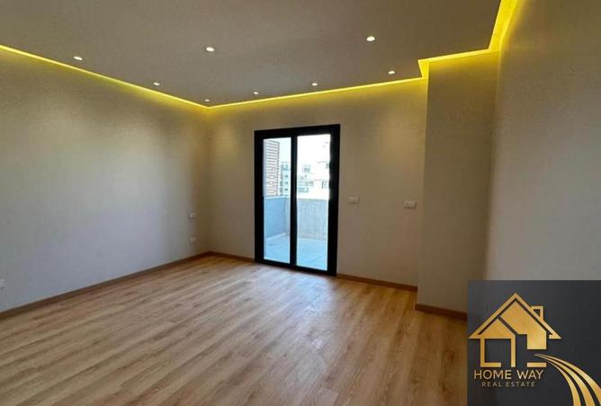 8068586 - Property Image 2