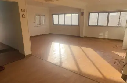 Office Space - Studio - 2 Bathrooms for rent in Al Sayed Al Marghany St. - Almazah - Heliopolis - Masr El Gedida - Cairo