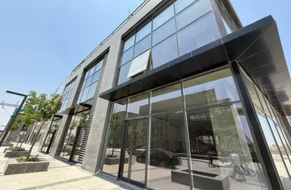 بناية كاملة - استوديو - 6 حمامات للايجار في سكاى واك - طريق مصر اسكندرية الصحراوي - الجيزة