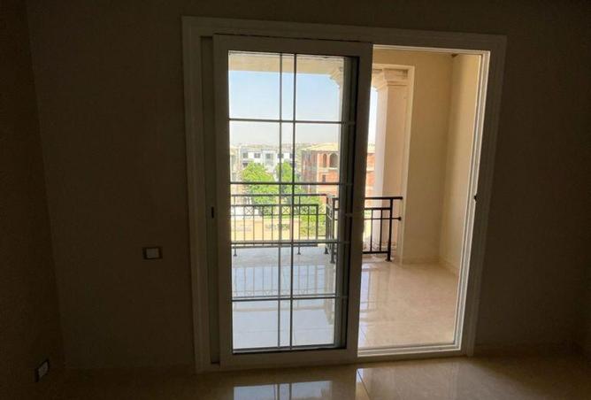 8300352 - Property Image 3