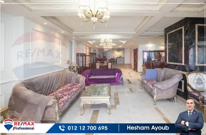 Apartment - 4 Bedrooms - 5 Bathrooms for sale in Al Geish Road - Glim - Hay Sharq - Alexandria