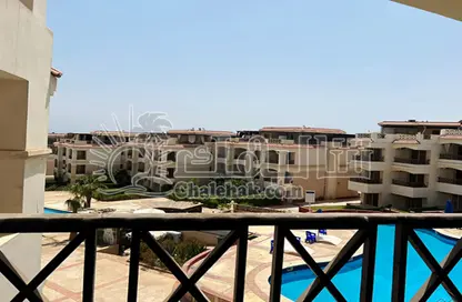 Chalet - 2 Bedrooms - 1 Bathroom for sale in Dolphin Beach - Al Ain Al Sokhna - Suez