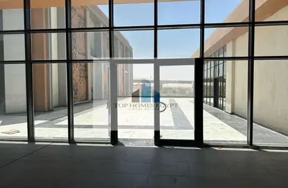 محل تجاري - استوديو - 1 حمام للايجار في كايرو فيستيفال سيتى - المستثمرين الشمالية - مدينة القاهرة الجديدة - القاهرة