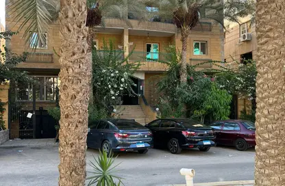 Apartment - 3 Bedrooms - 2 Bathrooms for sale in 7th District - Sheikh Zayed City - Giza