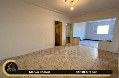 Apartment - 2 Bedrooms - 1 Bathroom for sale in Waboor Elmayah - Hay Wasat - Alexandria
