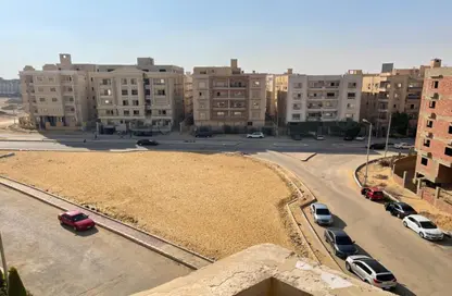 Apartment - 4 Bedrooms - 3 Bathrooms for sale in North Lotus - El Lotus - New Cairo City - Cairo