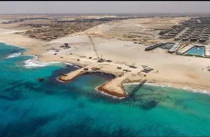 شاليه - 2 غرف نوم - 2 حمامات للبيع في دايركشن وايت - راس الحكمة - الساحل الشمالي