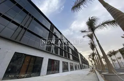 Office Space - Studio - 1 Bathroom for rent in Lake View Residence 2 - 5th Settlement Compounds - The 5th Settlement - New Cairo City - Cairo